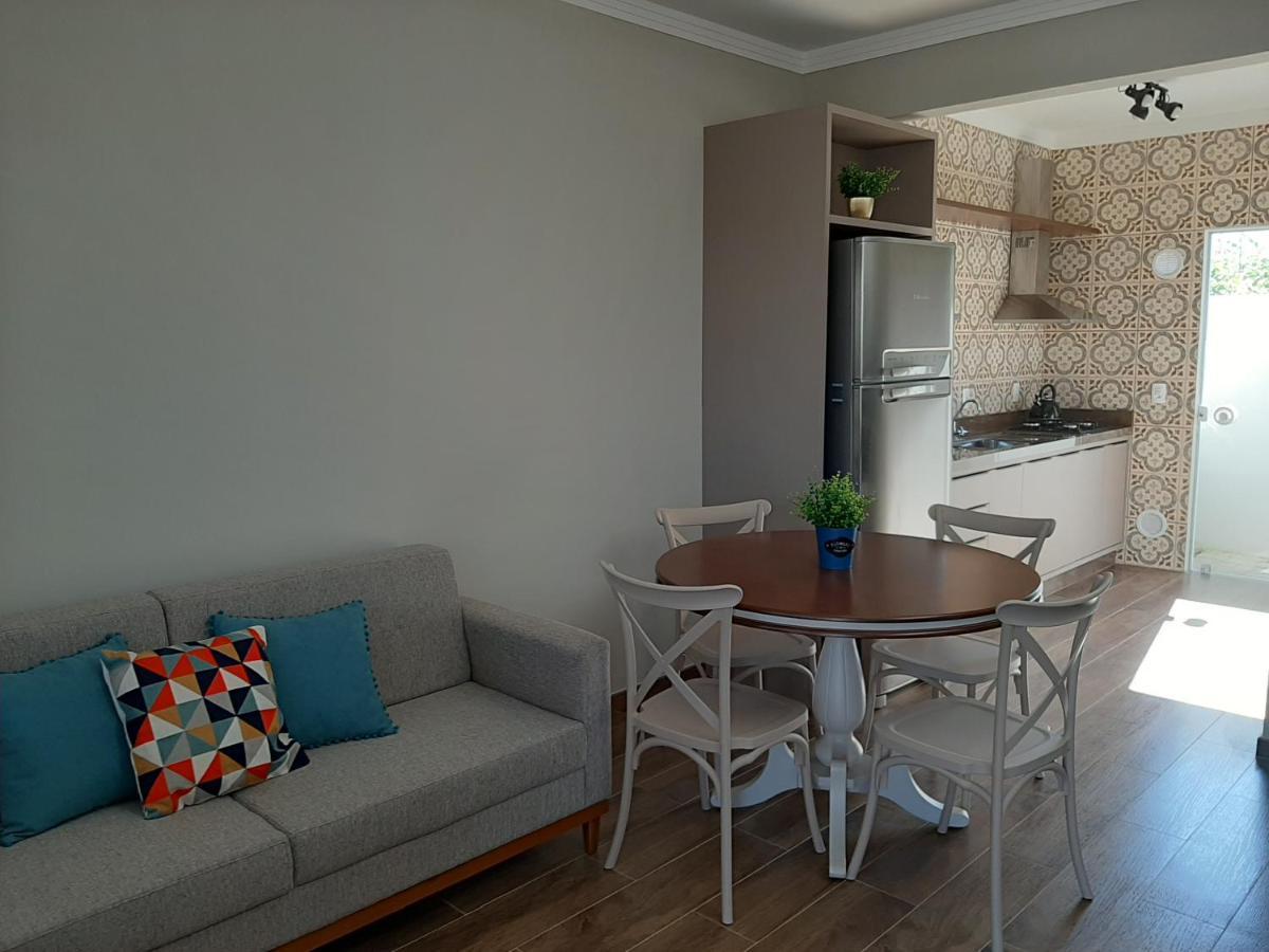 Excelente Sobrado Confortavel No Centro De Tijucas Proximo As Praias 외부 사진